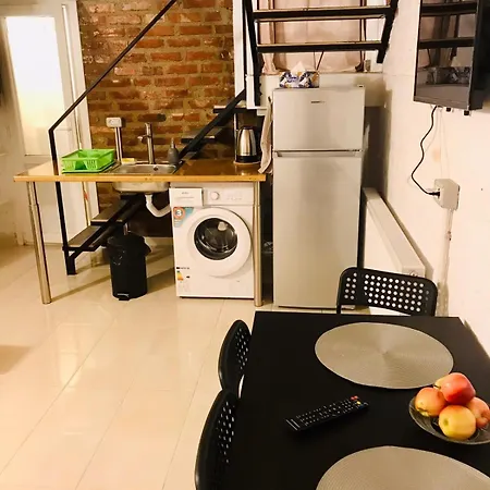 Amos Homes 3*
