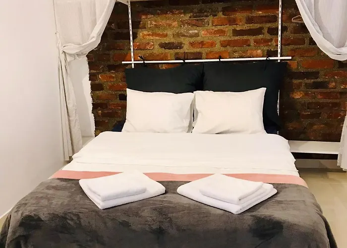 Amos Homes Bucureşti