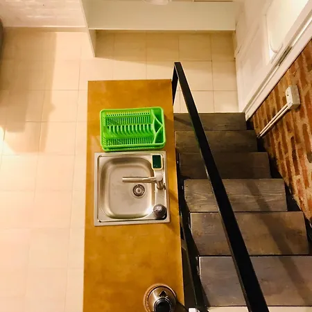 Amos Homes Guest house *