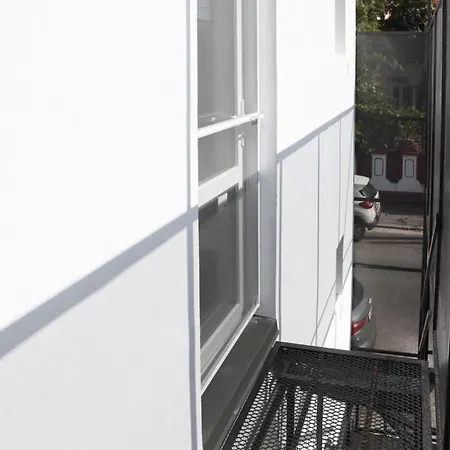 Amos Homes Bükreş